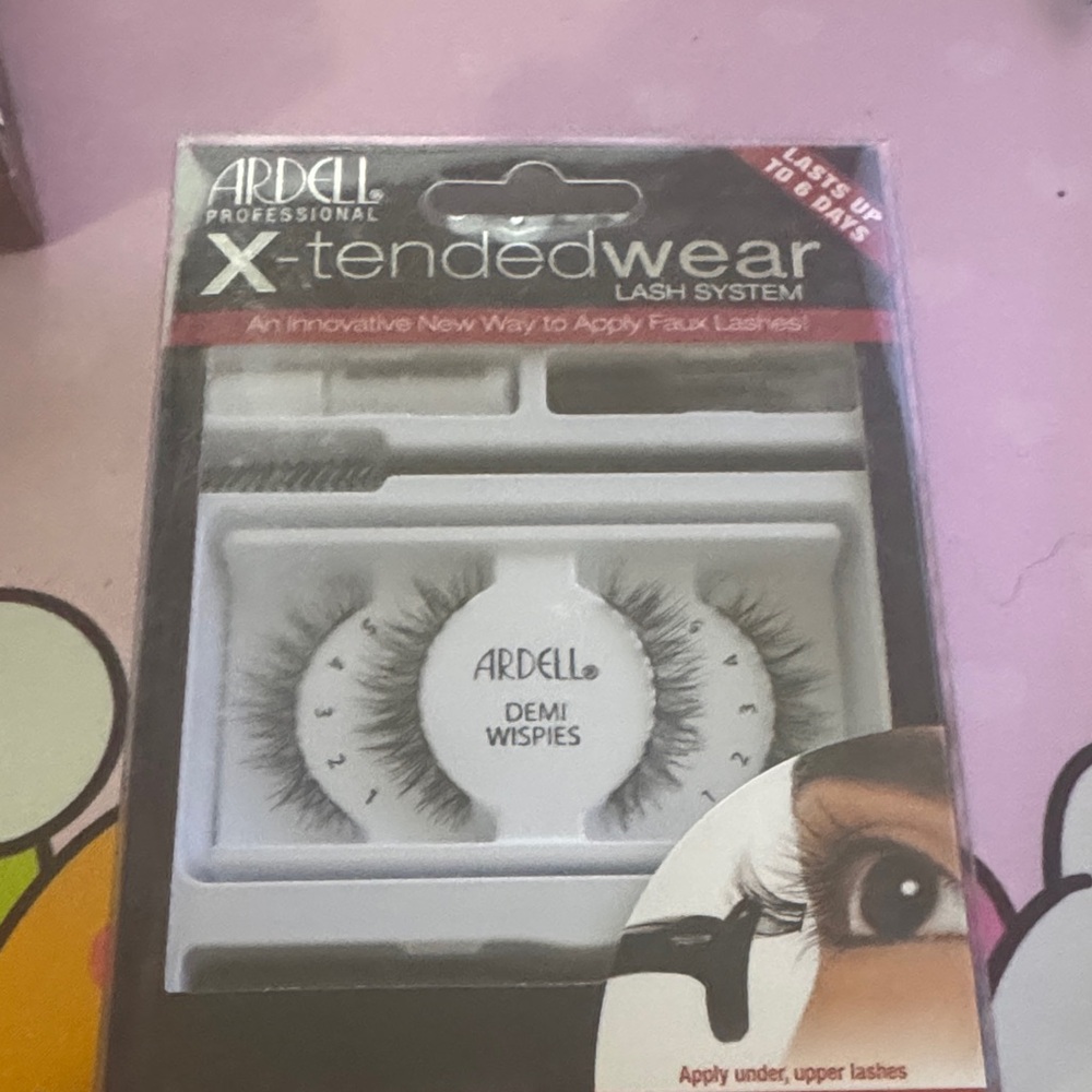 NWT Ardell  X-tended Wear Demi Wispies Black Lashes